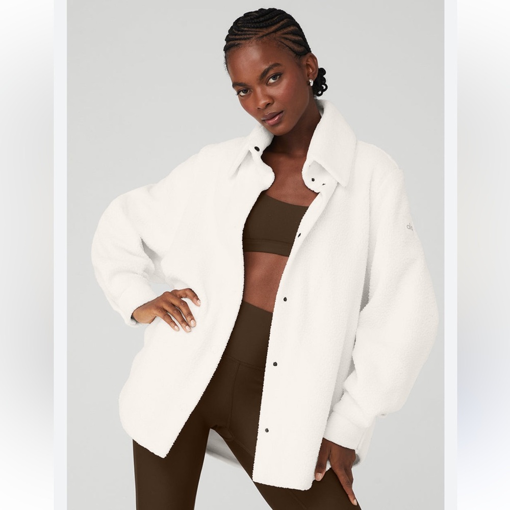 Alo Yoga | Sherpa Envy Shacket Jacket | White, Ivory | Size S